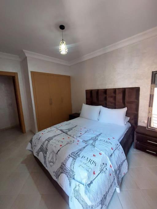Modern Family Apartment Near Airport Marrakesh Exteriör bild